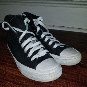 CONVERSE CHUCK TAYLOR II HI TOP